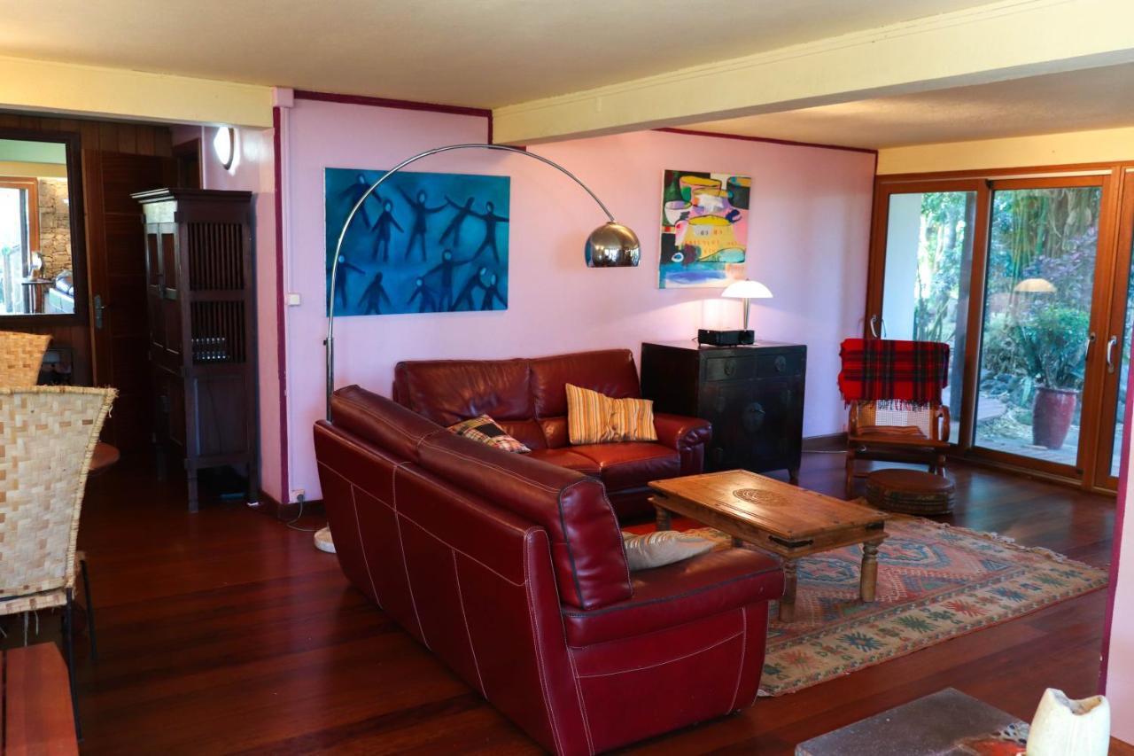 Hotel Le Tuit Tuit à Petite Île Extérieur photo