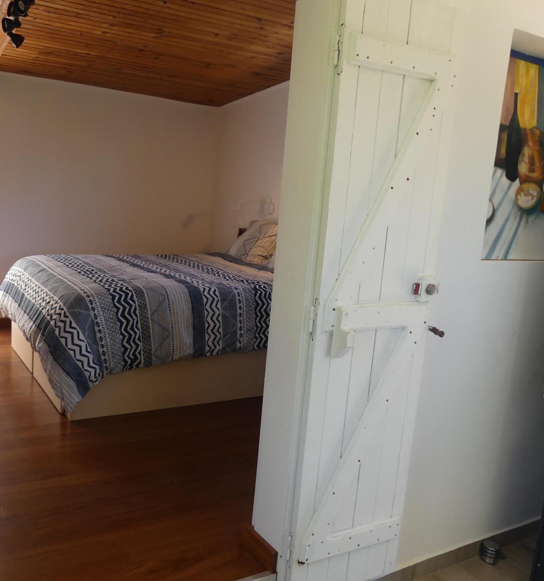 Hotel Le Tuit Tuit à Petite Île Extérieur photo